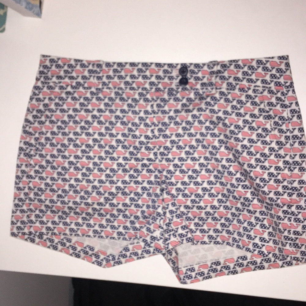 Vineyard vines red white and blue shorts